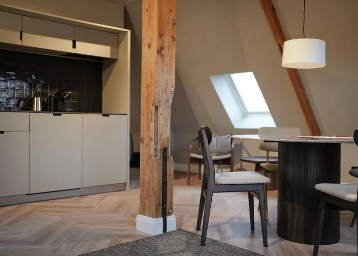 By Friso - Scheveningen 호텔 *