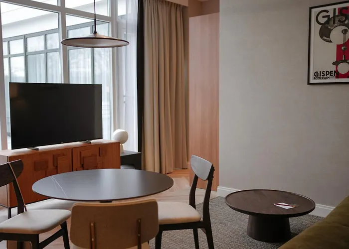 By Friso - Scheveningen * Lahey